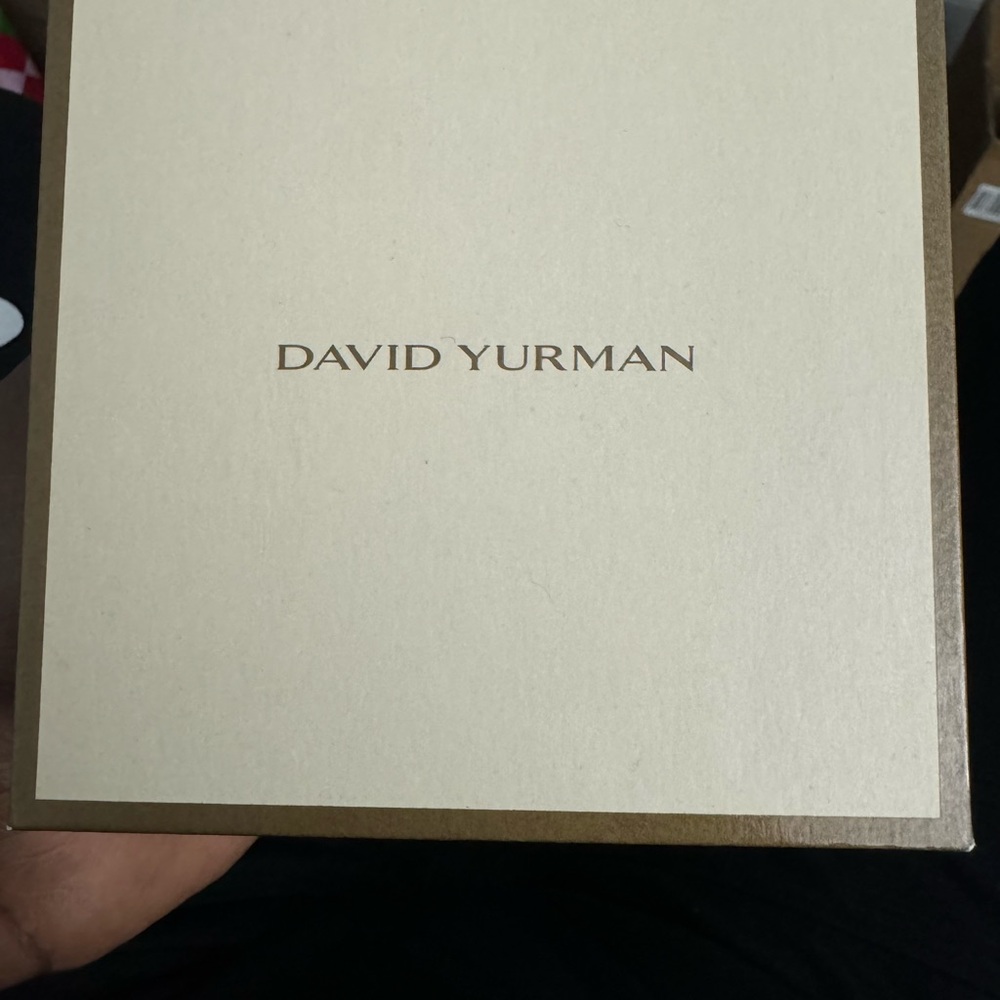 Brand New unworned David Yurman gold and diamond bracelet with garnet accents. - Picture 4 of 5